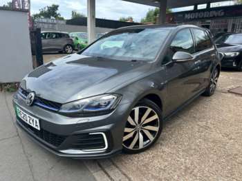 Used Volkswagen Golf 2020 for sale - 75082420: Photo