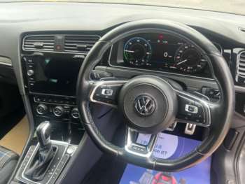 Used Volkswagen Golf 2020 for sale - 75082420: Photo