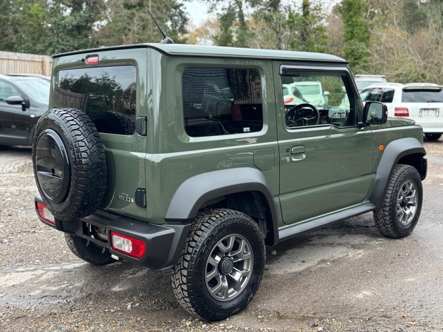Used Suzuki Jimny for sale - 76635404: Photo 32