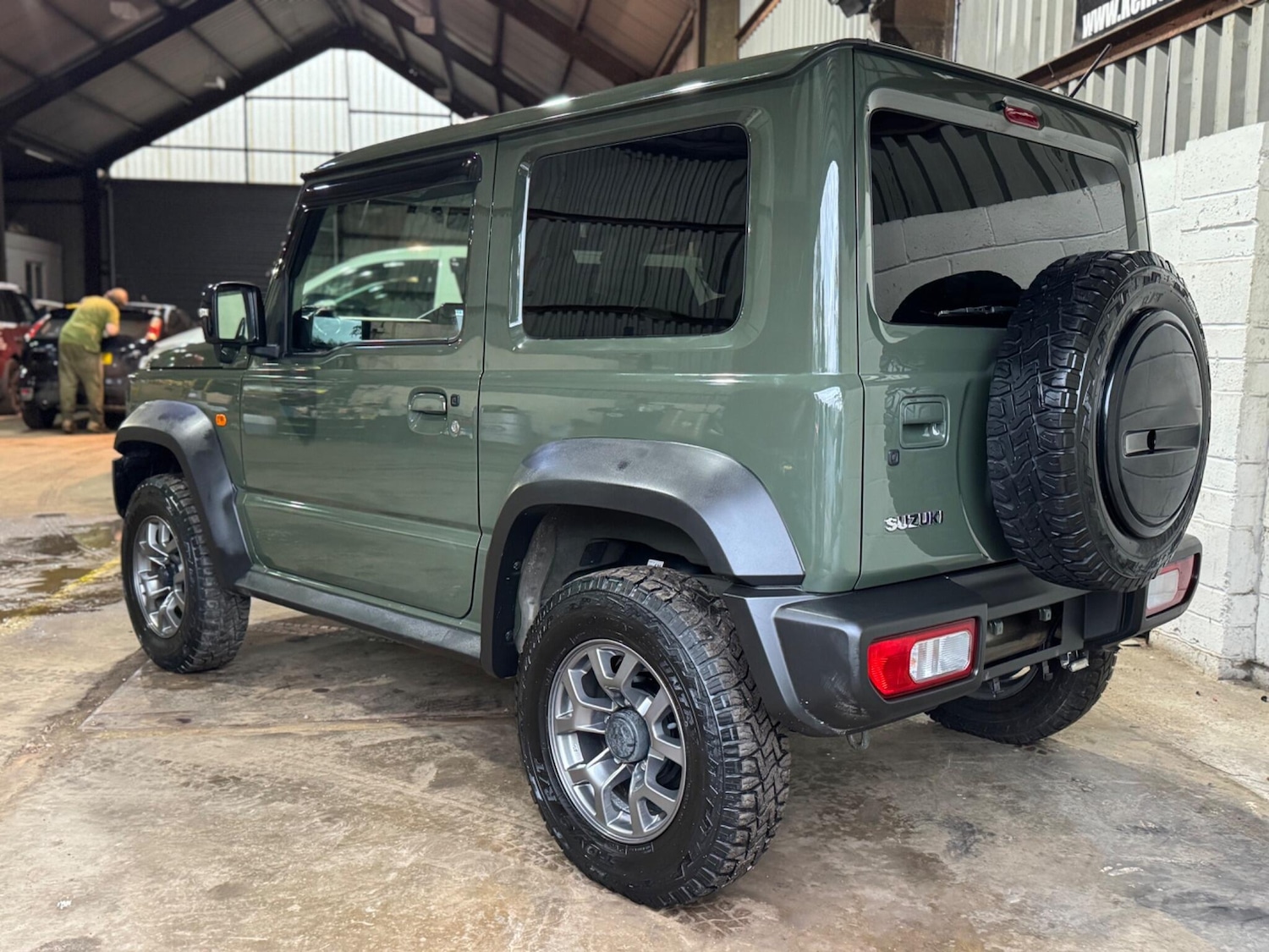 Used Suzuki Jimny for sale - 76635404: Photo 7