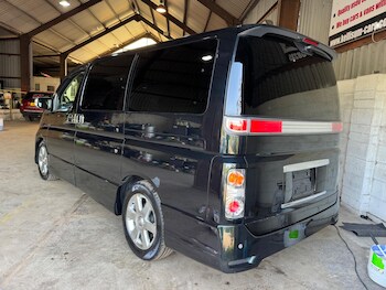 Used Nissan Elgrand 2005 for sale - 78231405: Photo