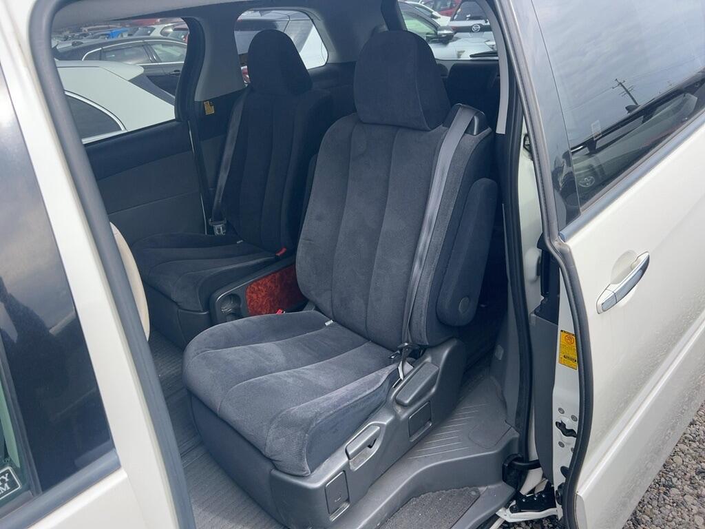 Used Toyota Estima for sale - 77050240: Photo 12