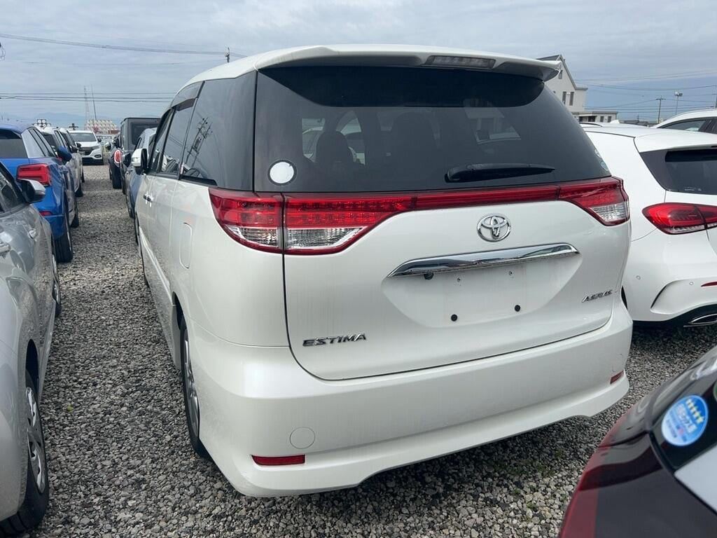 Used Toyota Estima for sale - 77050240: Photo 2