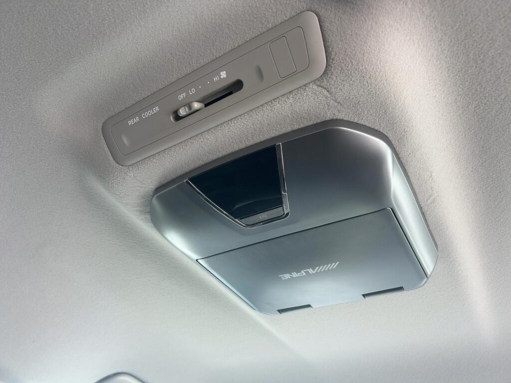 Used Toyota Estima for sale - 77050240: Photo 6