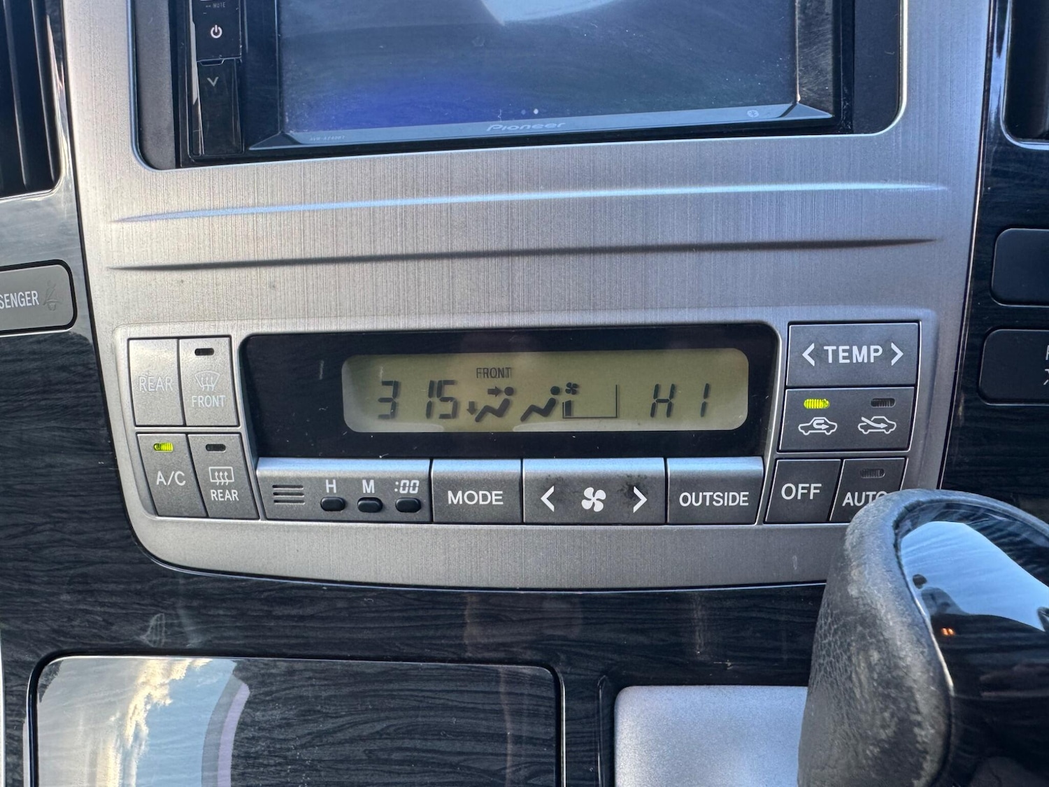 Used Toyota Alphard 2022 for sale - 76635409: Photo 16