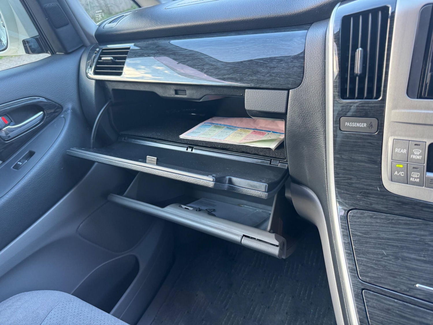 Used Toyota Alphard 2022 for sale - 76635409: Photo 21