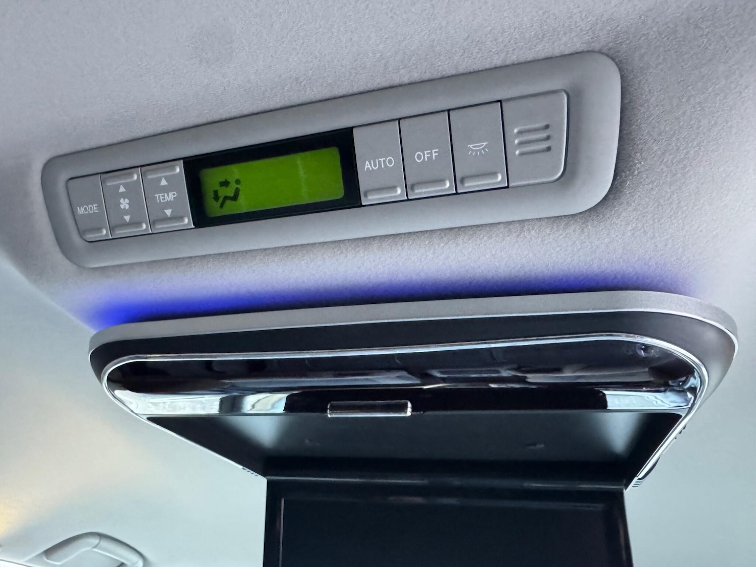 Used Toyota Alphard 2022 for sale - 76635409: Photo 28