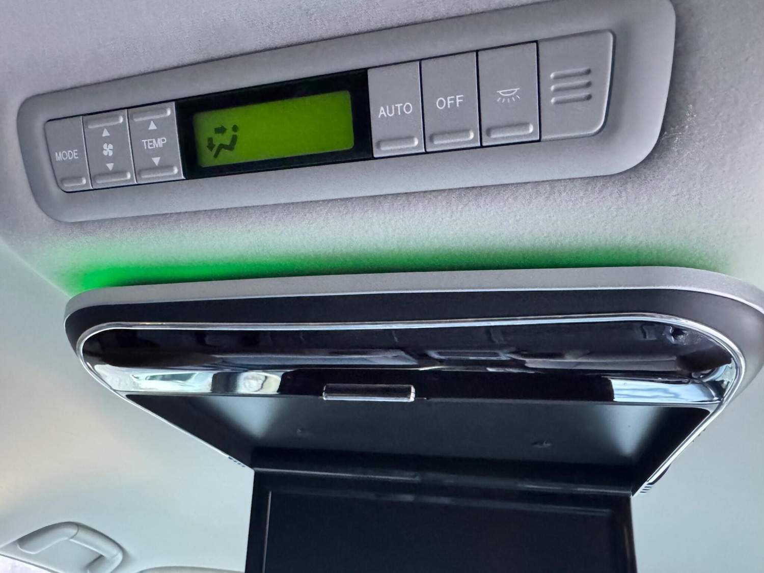 Used Toyota Alphard 2022 for sale - 76635409: Photo 29