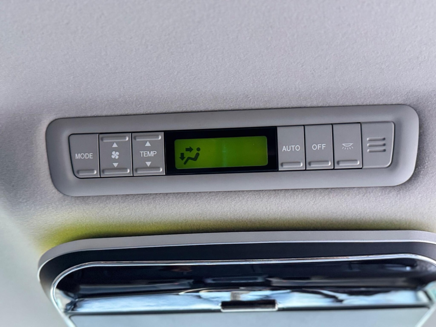 Used Toyota Alphard 2022 for sale - 76635409: Photo 31