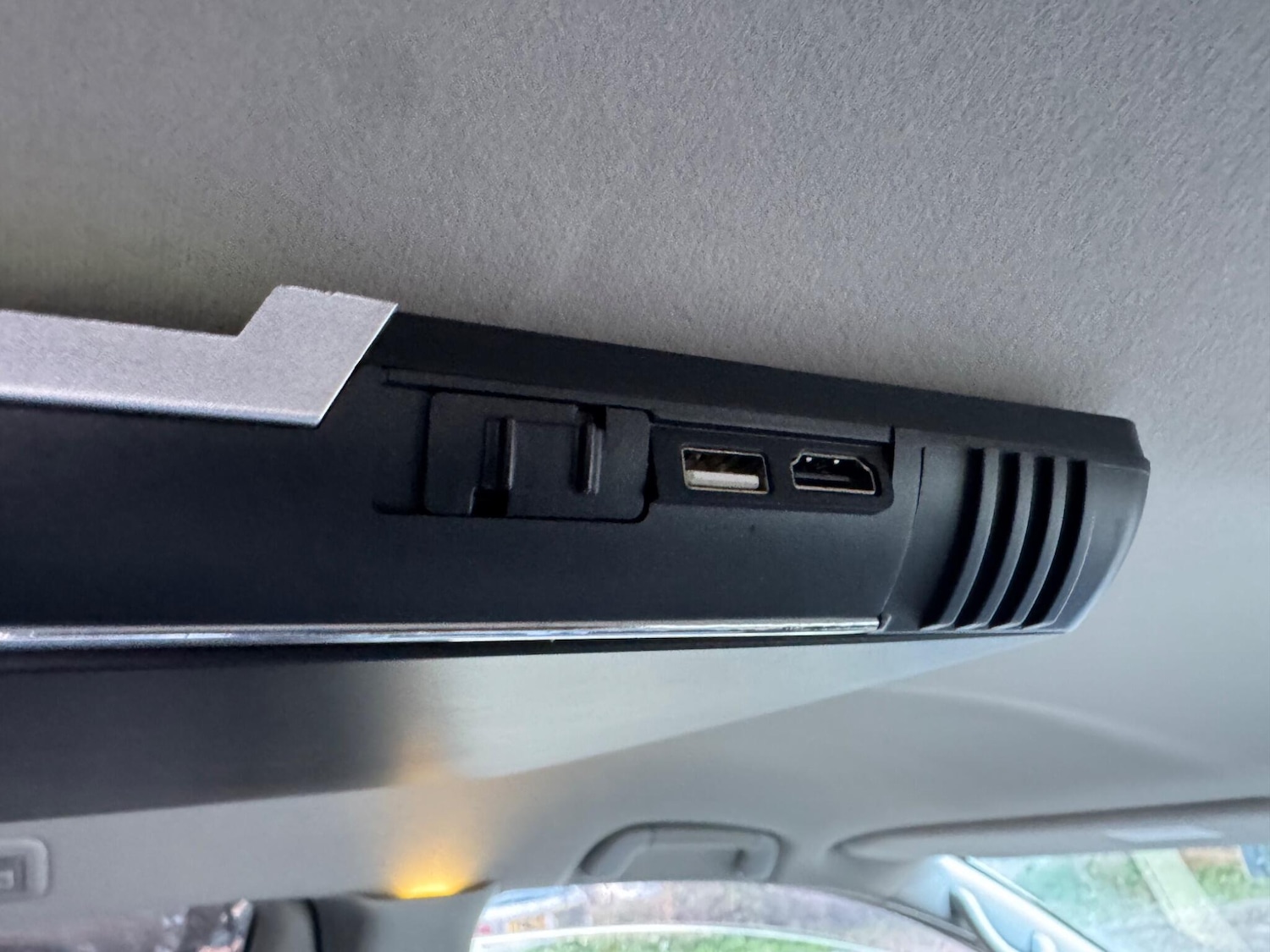 Used Toyota Alphard 2022 for sale - 76635409: Photo 32