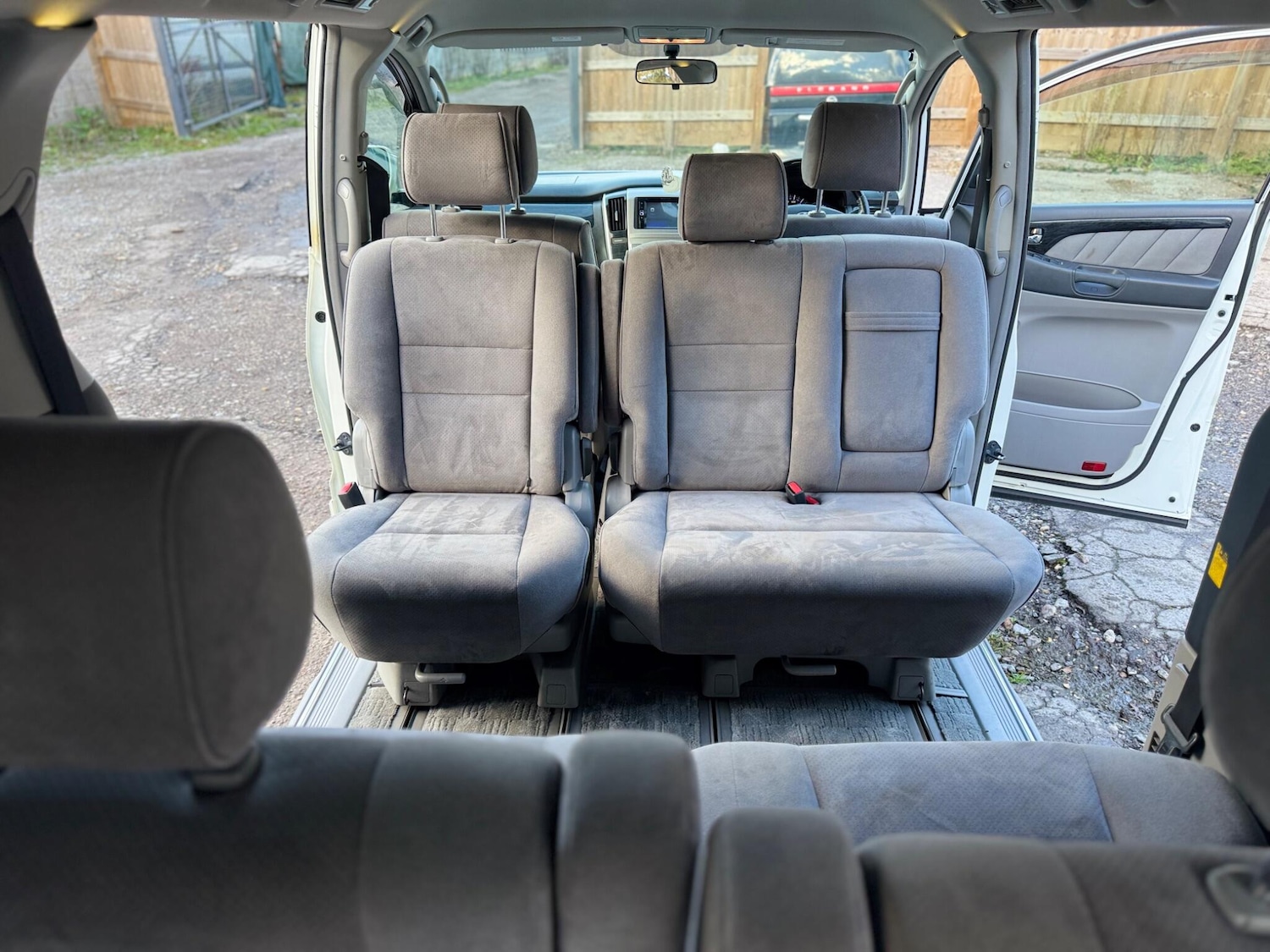 Used Toyota Alphard 2022 for sale - 76635409: Photo 39