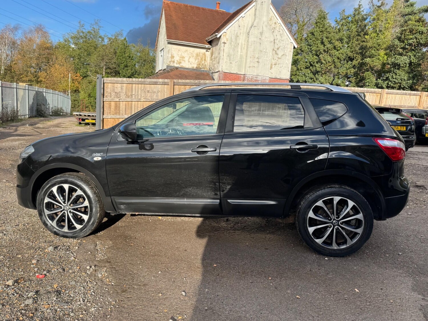 Used Nissan Qashqai for sale - 76993239: Photo 39