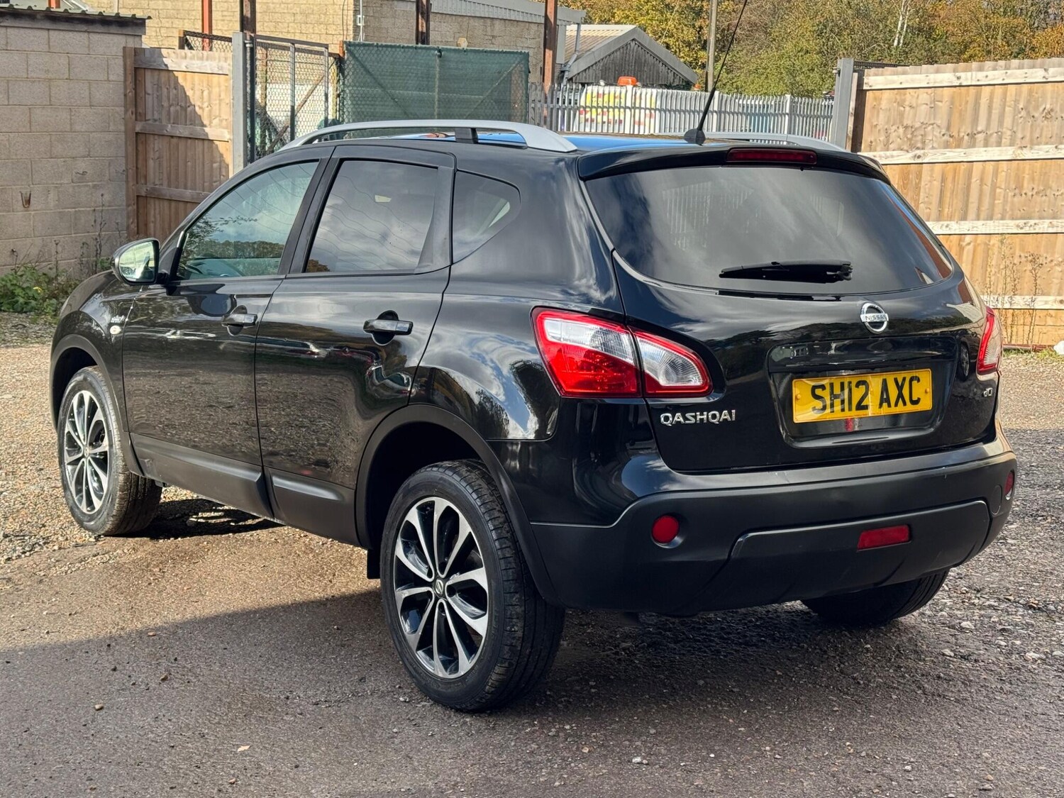 Used Nissan Qashqai for sale - 76993239: Photo 40