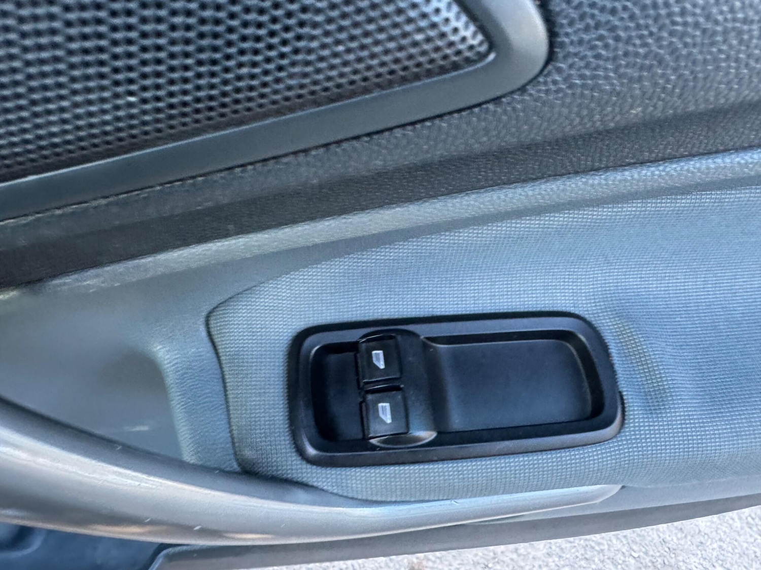 Used Ford Fiesta 2010 for sale - 77049721: Photo 10