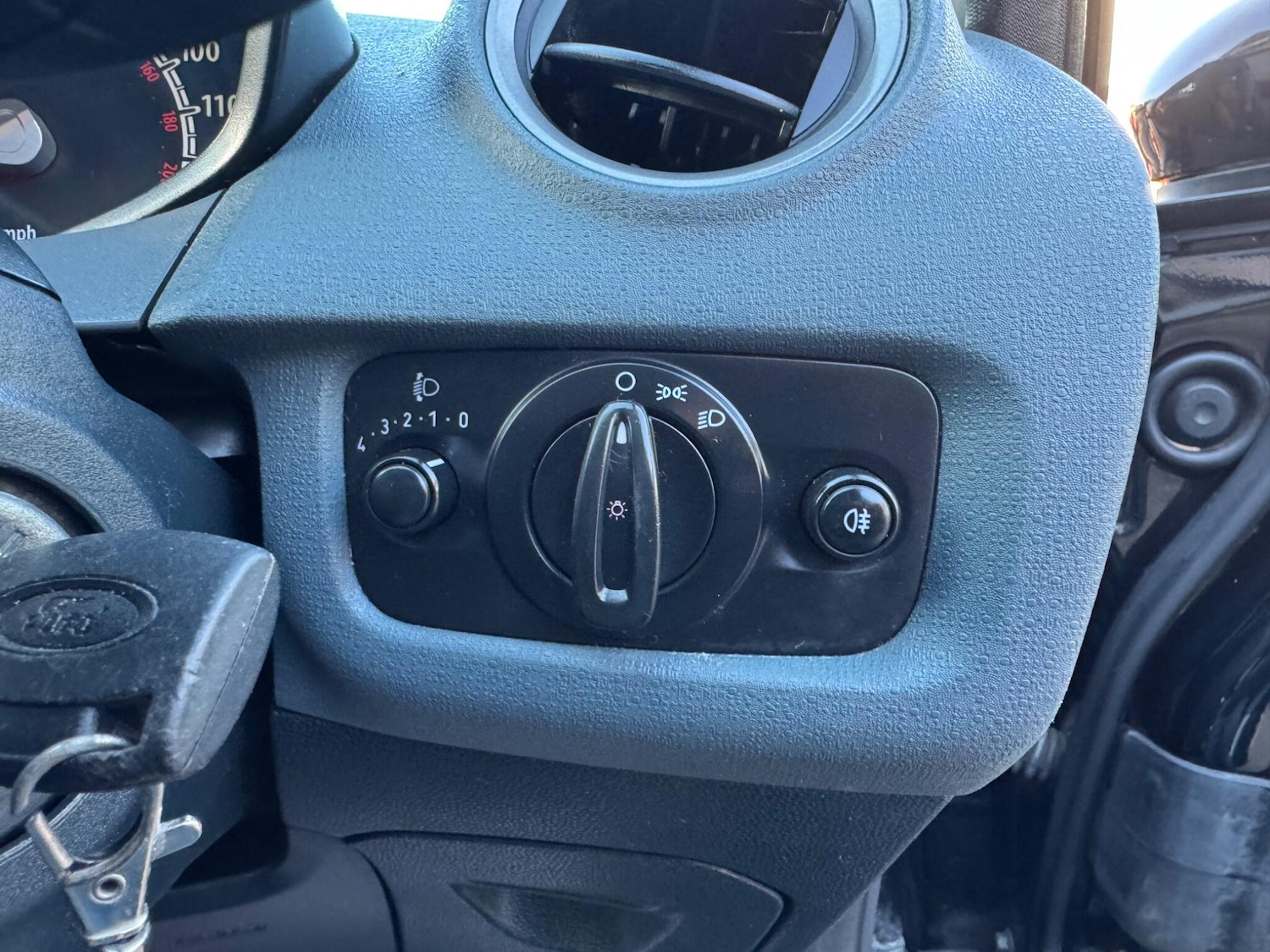 Used Ford Fiesta 2010 for sale - 77049721: Photo 21