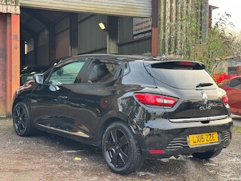 Used Renault Clio 2015 for sale - 77695444: Photo
