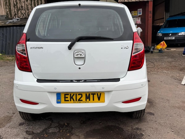 Used Hyundai i10 2012 for sale - 76259442: Photo 23
