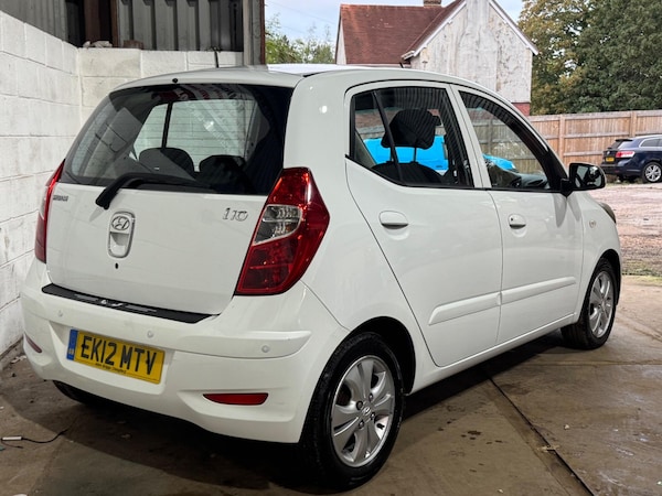 Used Hyundai i10 2012 for sale - 76259442: Photo 39
