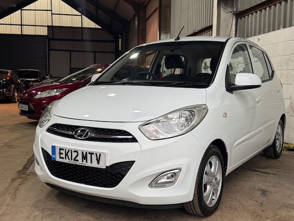 Used Hyundai i10 2012 for sale - 76259442: Photo 40