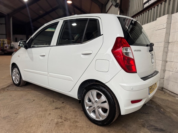 Used Hyundai i10 2012 for sale - 76259442: Photo 6