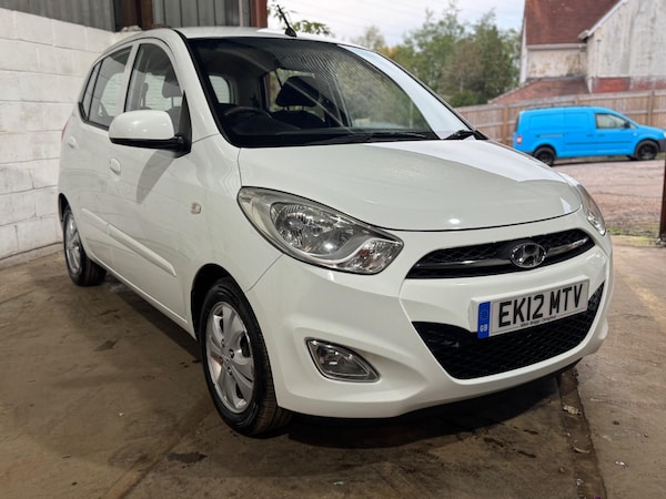 Used Hyundai i10 2012 for sale - 76259442: Photo 8