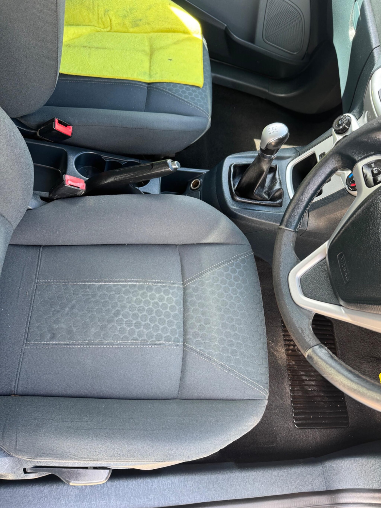 Used Ford Fiesta 2010 for sale - 78057763: Photo 16