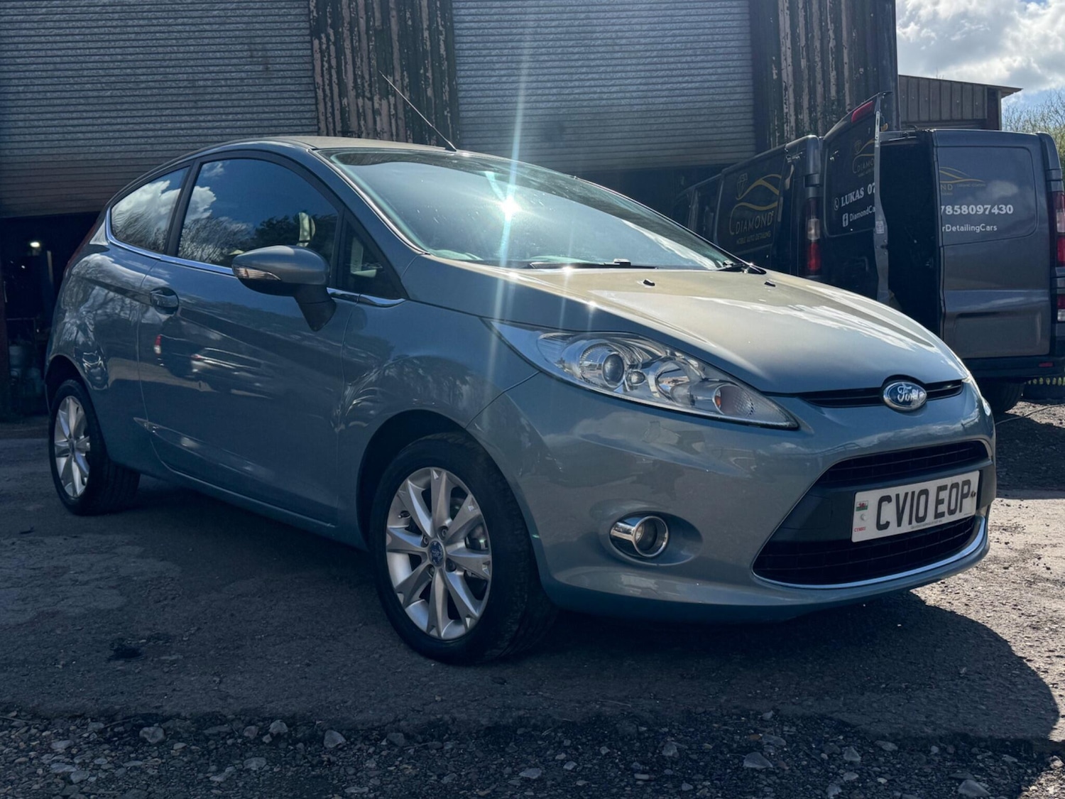 Used Ford Fiesta 2010 for sale - 78057763: Photo 4