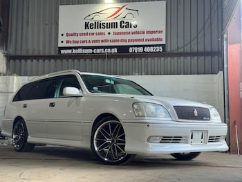 Toyota - Crown