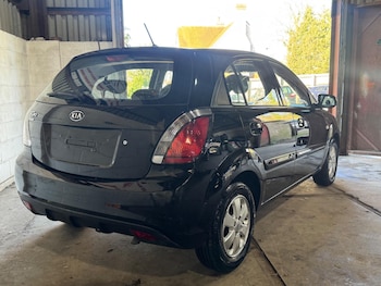 Used Kia Rio 2011 for sale - 77925232: Photo