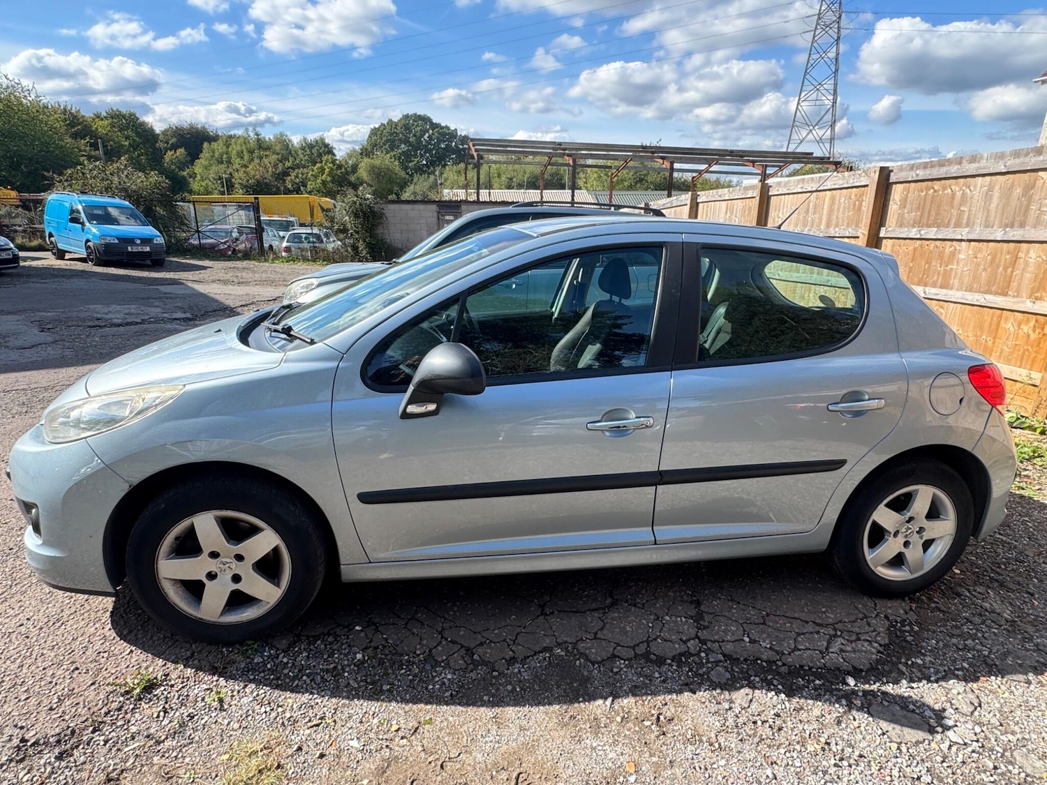 Used Peugeot 207 2009 for sale - 76635410: Photo 4