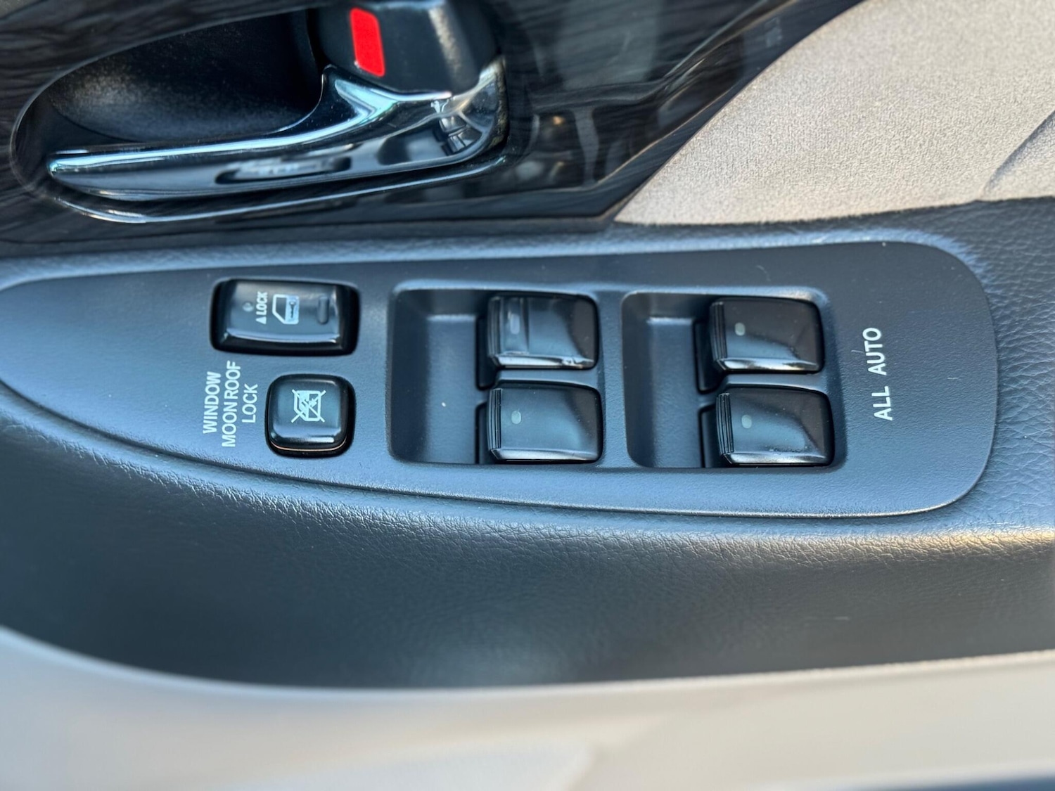 Used Toyota Alphard for sale - 76634051: Photo 46