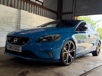 Used Volvo V40 2013 for sale - 79012885: Photo