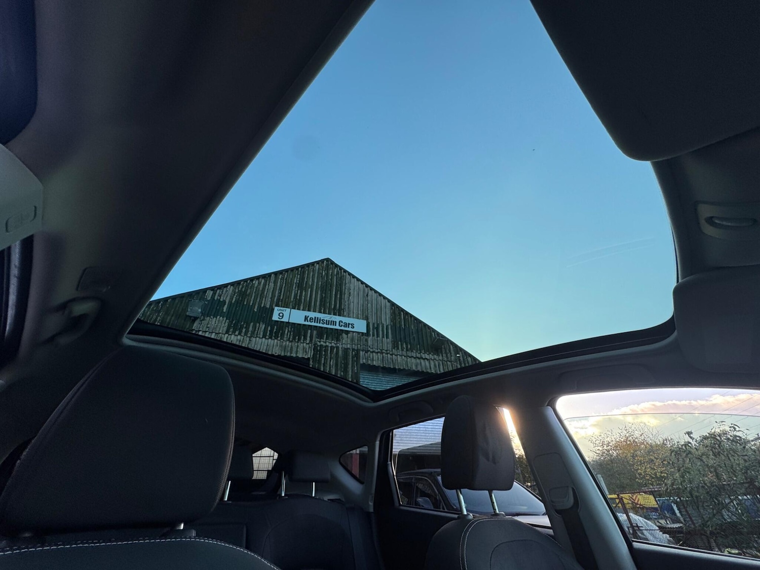 Used Nissan Qashqai for sale - 76635405: Photo 32