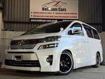Used Toyota Vellfire 2014 for sale - 78989207: Photo