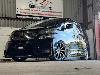 Used Toyota Vellfire 2010 for sale - 76633958: Photo