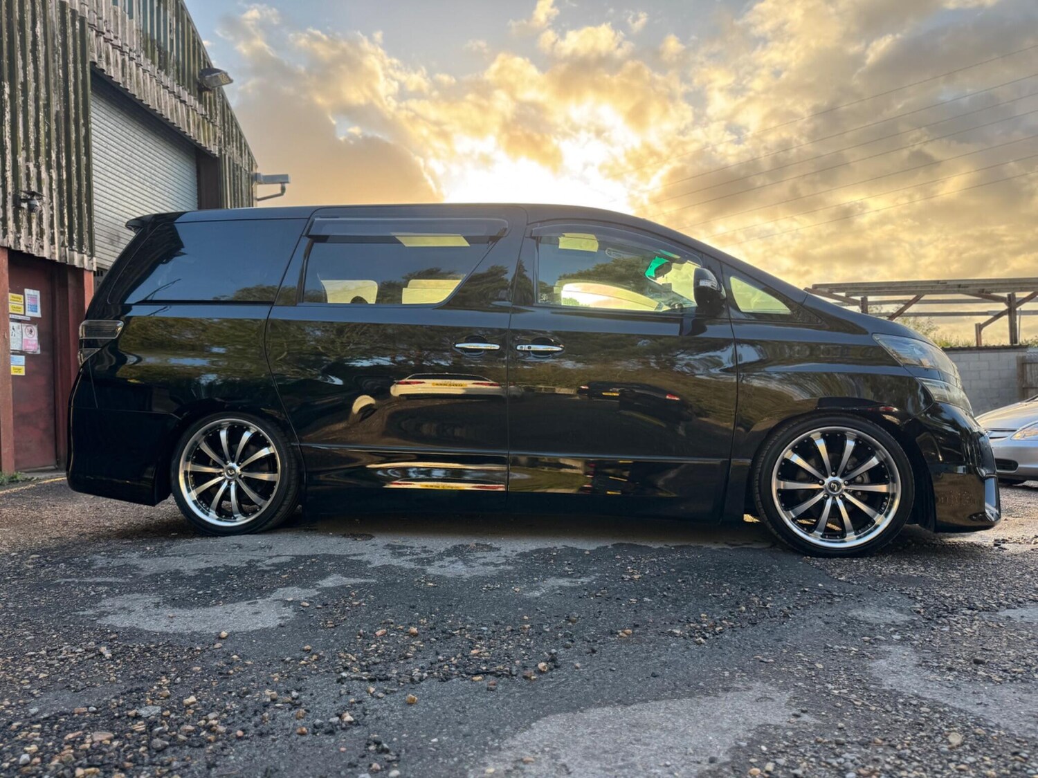 Used Toyota Vellfire for sale - 76633958: Photo 22