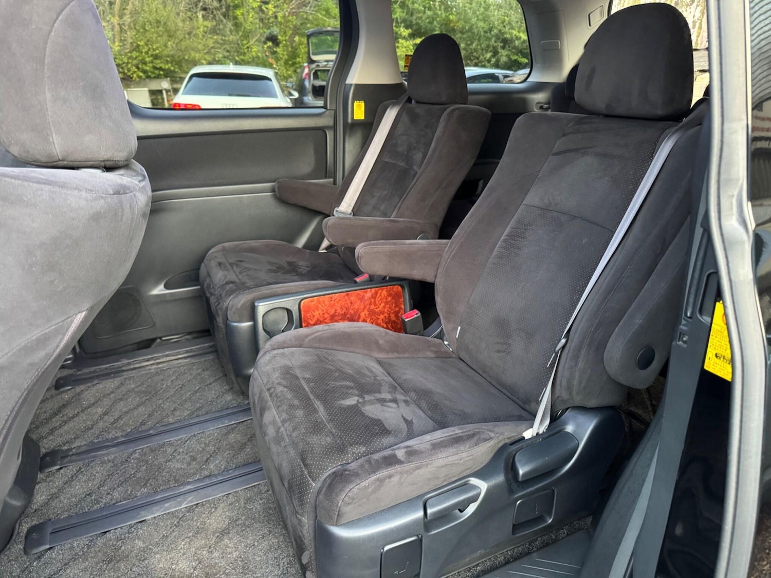 Used Toyota Vellfire for sale - 76633958: Photo 25