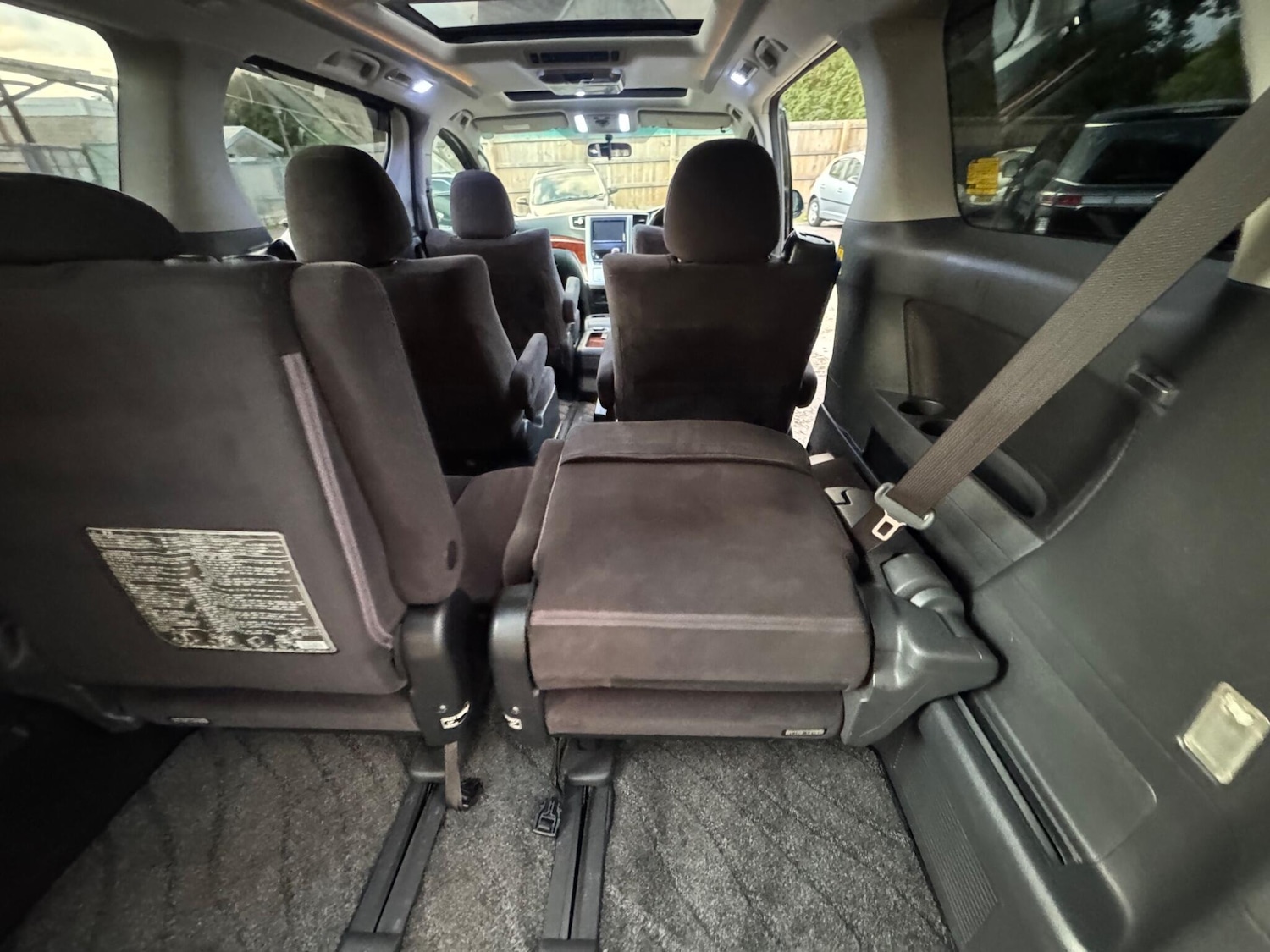 Used Toyota Vellfire for sale - 76633958: Photo 29