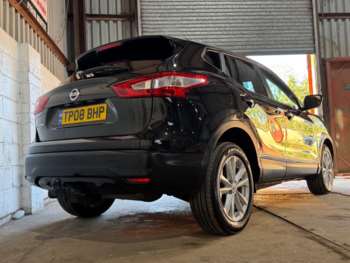 Used Nissan Qashqai 2014 for sale - 74497982: Photo