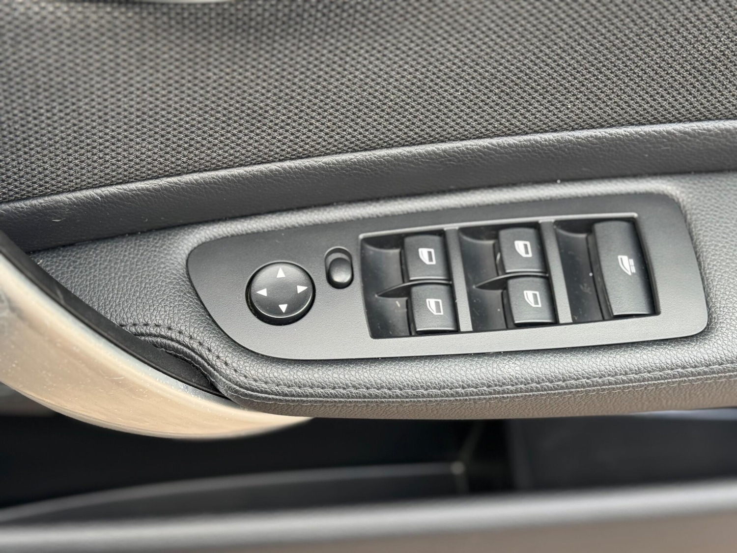 Used BMW 1 Series 2010 for sale - 77358656: Photo 25