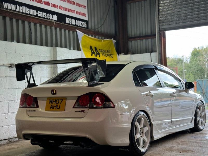 Used Honda Civic 2017 for sale - 76635403: Photo 6