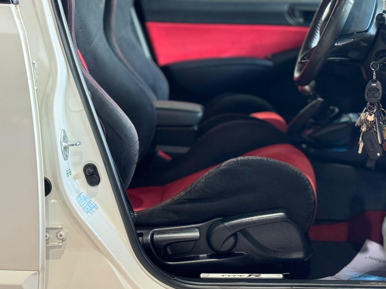 Used Honda Civic 2017 for sale - 76635403: Photo 97