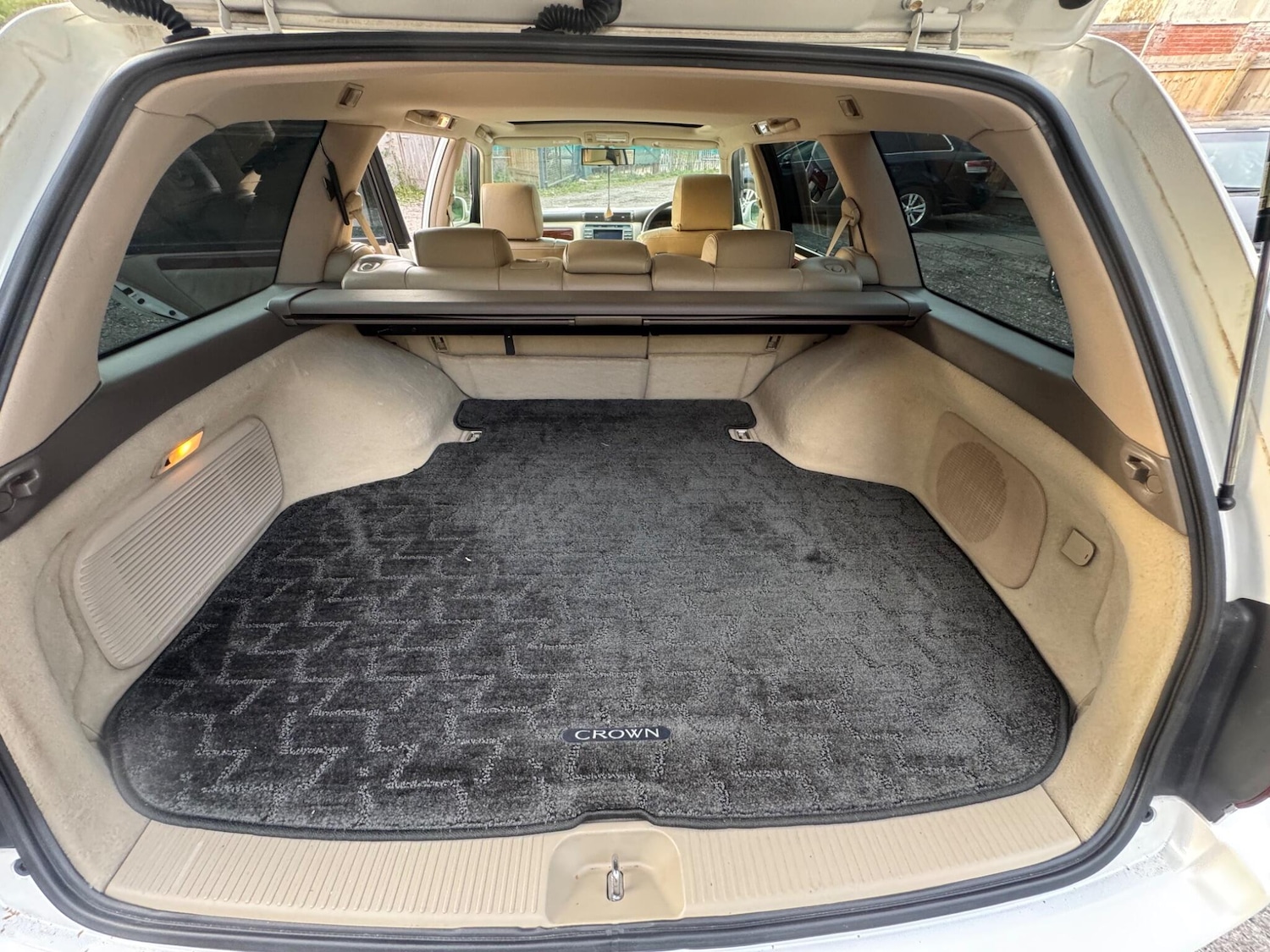 Used Toyota Crown 2025 for sale - 76634066: Photo 64