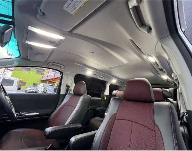 Used Toyota Vellfire for sale - 77377674: Photo 9