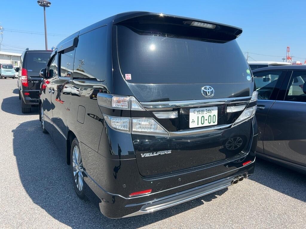 Used Toyota Vellfire for sale - 77924877: Photo 2