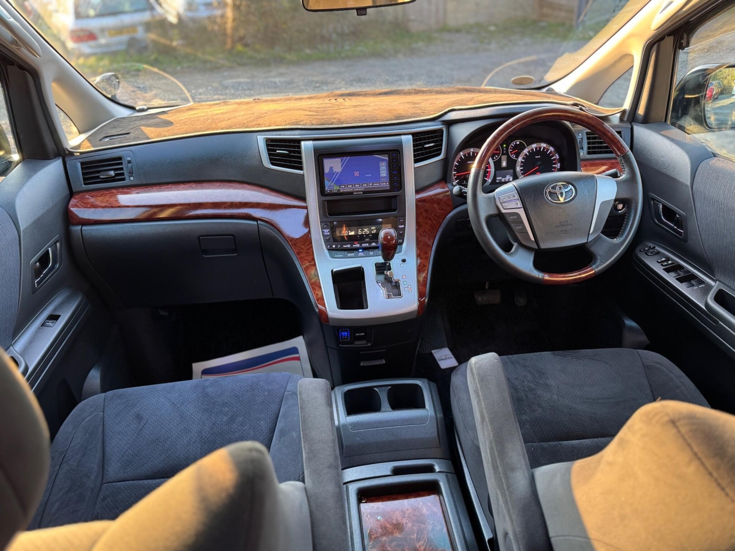 Used Toyota Vellfire for sale - 76866054: Photo 17