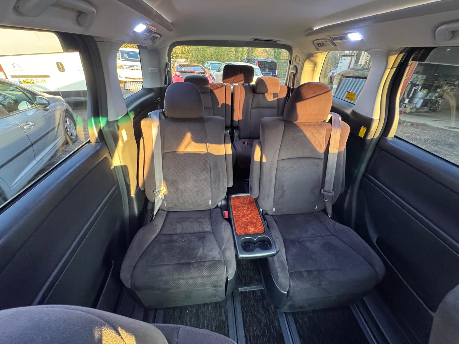 Used Toyota Vellfire for sale - 76866054: Photo 23