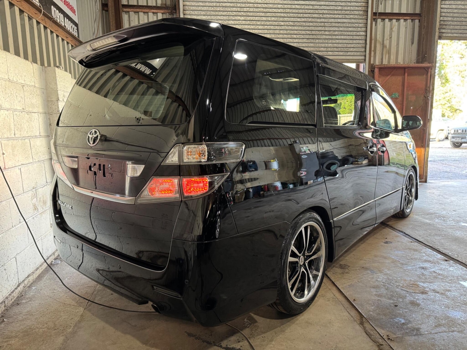 Used Toyota Vellfire for sale - 76866054: Photo 32