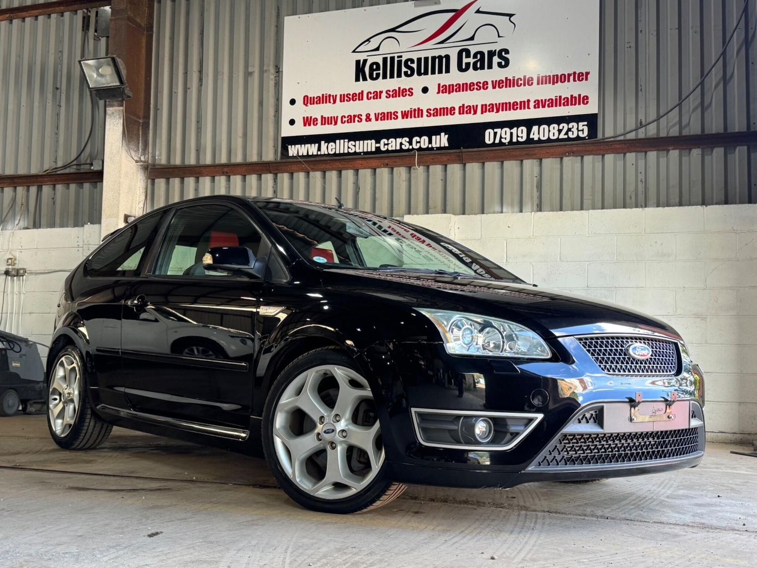 Used Ford Focus 2025 for sale - 76632856: Photo 2