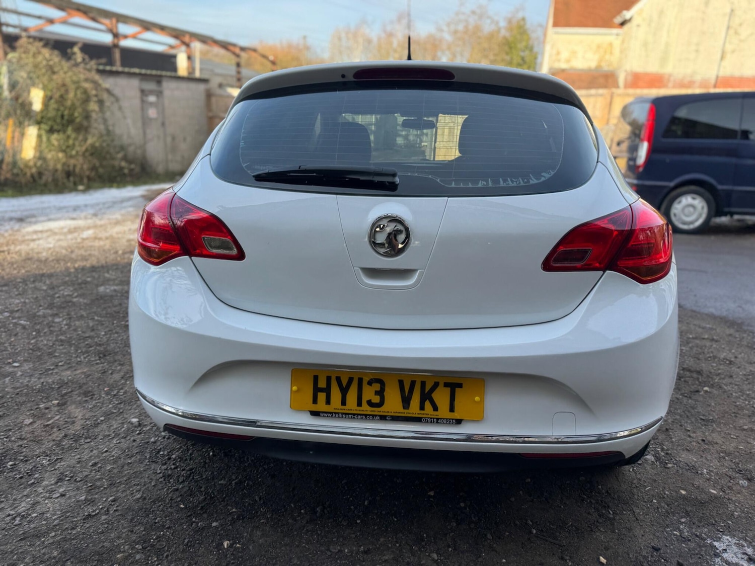 Used Vauxhall Astra 2013 for sale - 77330949: Photo 10